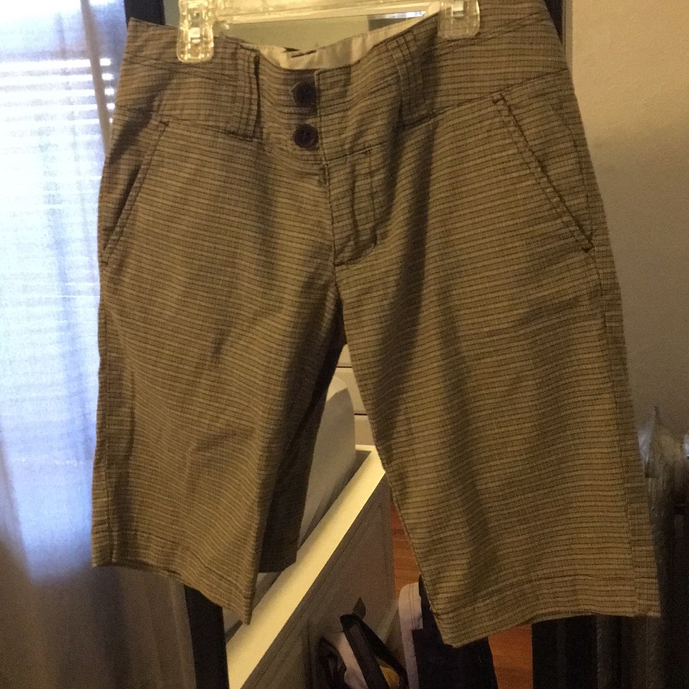 Roxy shorts size 7